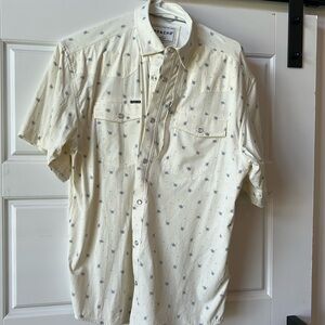 Poncho Outdoors classic western shirt, lightweight, pearl snaps. Med Regular Fit